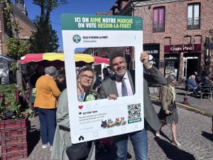 Votons pour Hesdin-la-Forêt au concours du Plus Beau Marché de France. Derrièrece marché, ce son…